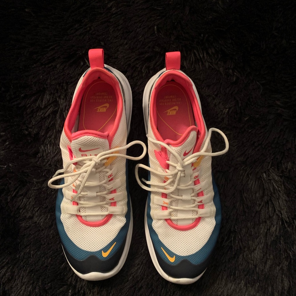 Nike Air